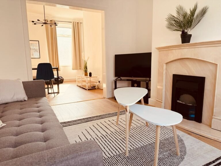 c0e97cbc-6f88-4af6-8d43-dbe0238ea7d3