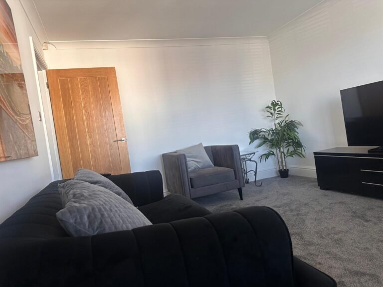 d3002040-9708-45e1-812d-42c3b396b1d4