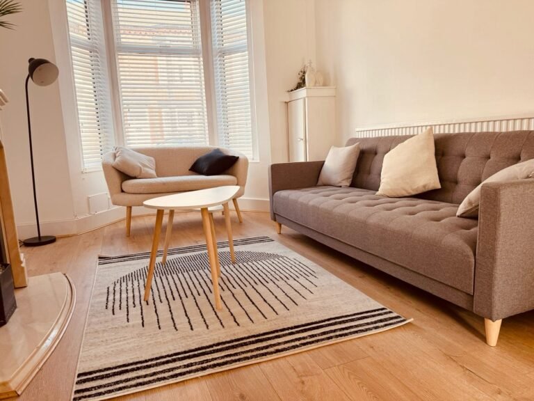 e073c962-7898-4aab-bb31-656a7ad8a2c1