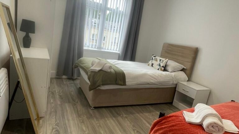 845feb80-b5a0-4889-8456-c11c0ada75ae(1)